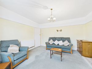 Lounge- click for photo gallery